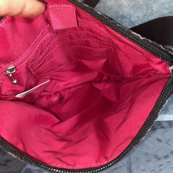 Baggallini Leopard Print Big Dipper Hobo Crossbody bag - Picture 7 of 8